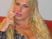 smoking fetish girl